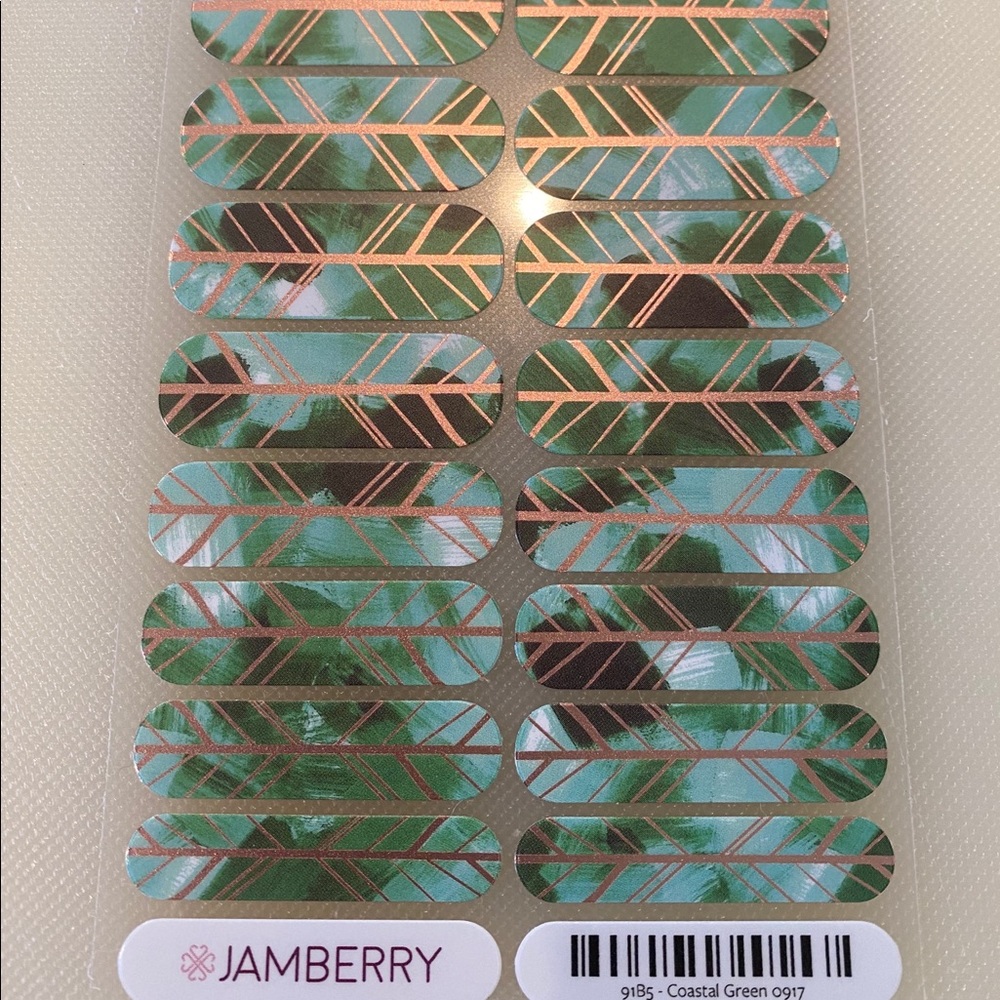 ”Coastal Green” (full set) Jamberry Wraps